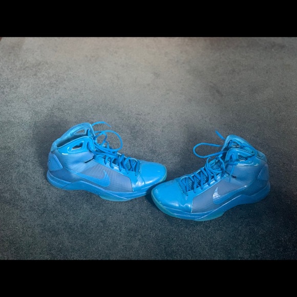 Nike Hyperdunk - Picture 3 of 4